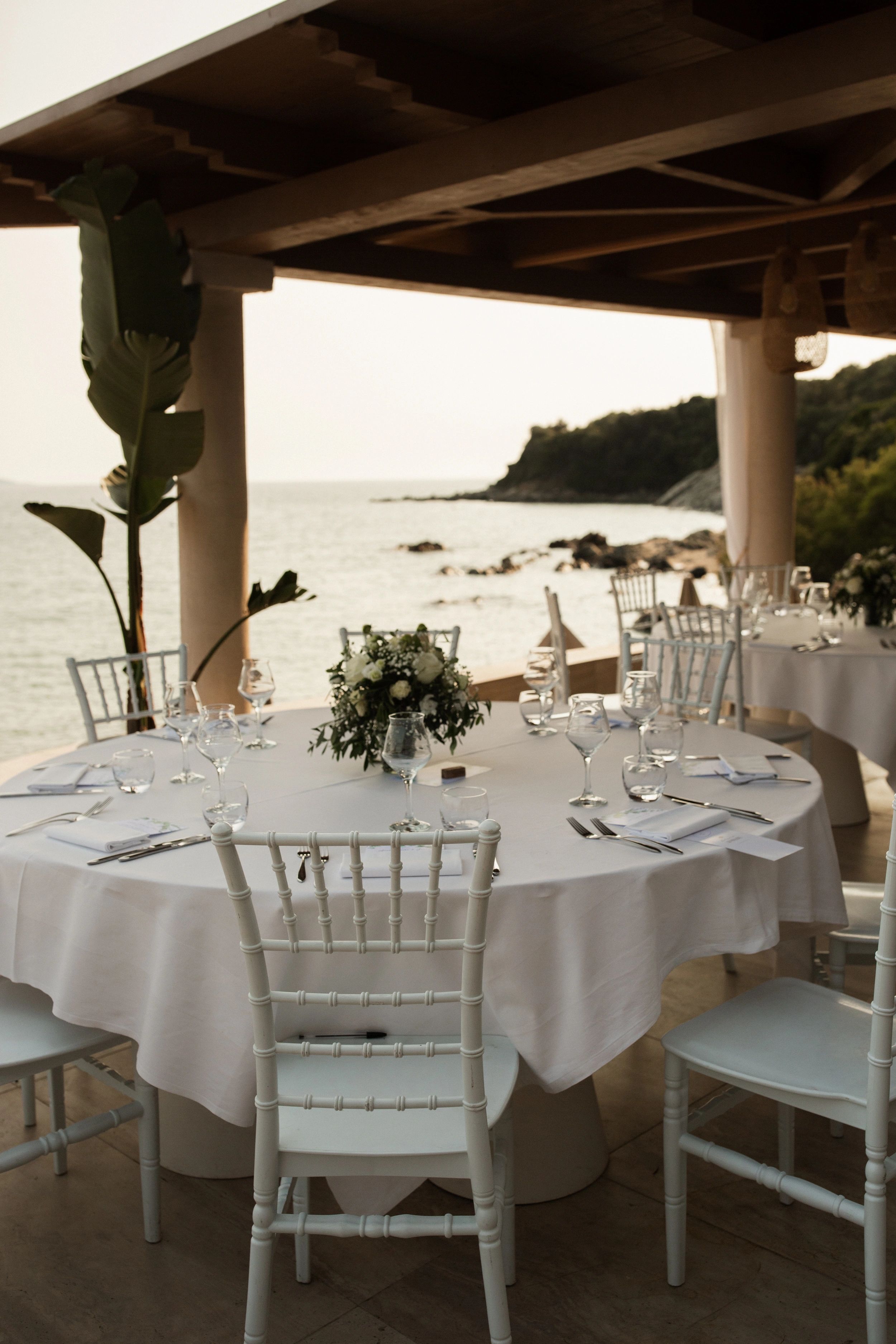 Mariage de standing avec vue sur la mer à Olmeto