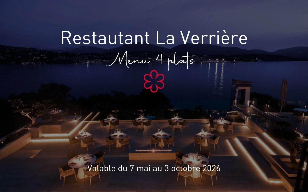 Restaurant La Verrière menu 4 plats avec terrasse illuminée vue mer en Méditerranée