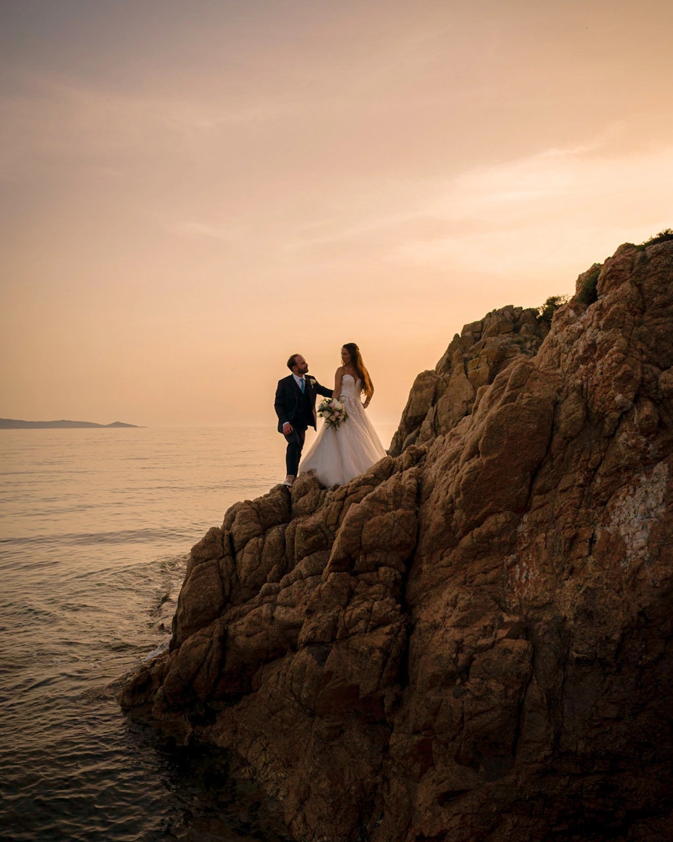 Mariage de luxe en bord de mer en Corse-du-Sud